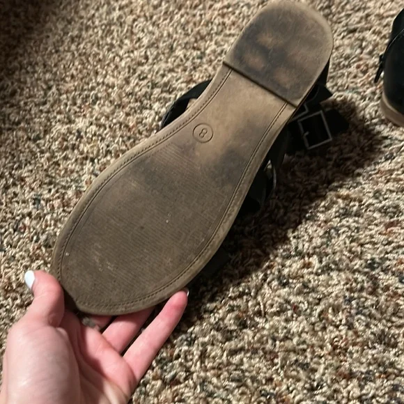 Universal Thread Black Gladiator Sandals Size 8 - Picture 2 of 4